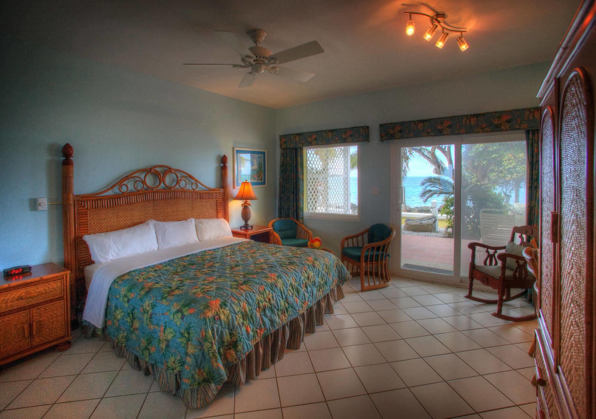 Tamarind Reef Resort Spa & Marina Christiansted Eksteriør bilde